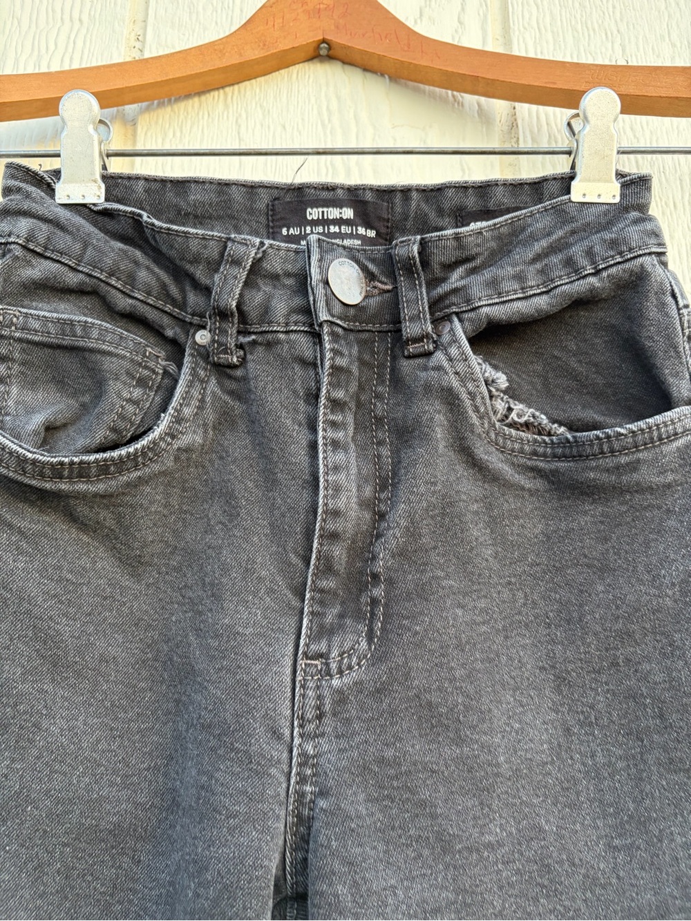 Cotton On High-Rise Black Distressed Girls Jeans - Size: 2 - Picture 7 of 14